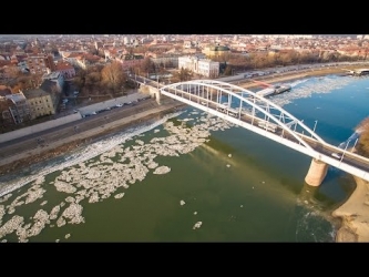 A téli Tisza Szegednél - légifelvétel