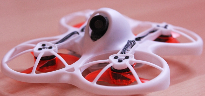 Emax Tinyhawk RTF bemutató - A tökéletes kezdő FPV drón?